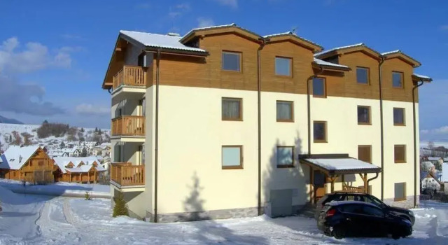 Apartmany Tilia, Rezervovat Hotel Hotely v Prešovský kraj s parkováním, Parkování