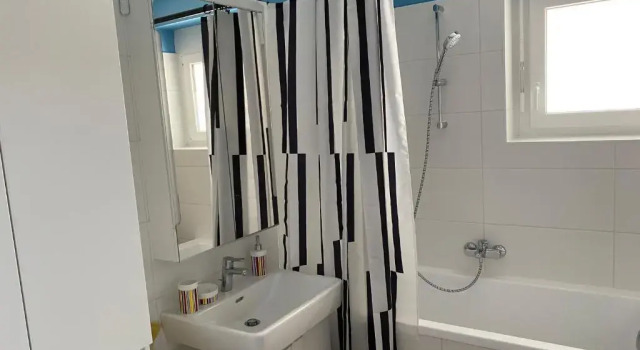 Апартаменты Brand New Cozy Apartment 10 min to city center