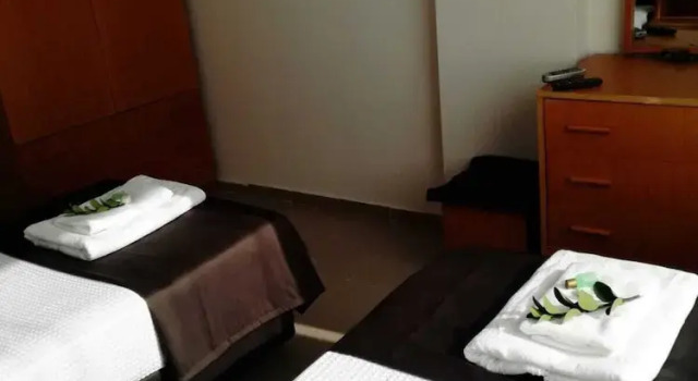 Erdek Konuk Otel, Varaa Hotelli Hotellit Marmara-alue pysäköinnillä, Pysäköinti