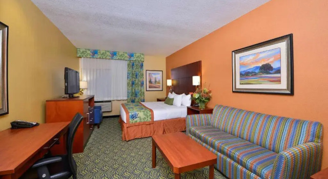 Люкс Best Western PLUS Fresno Inn