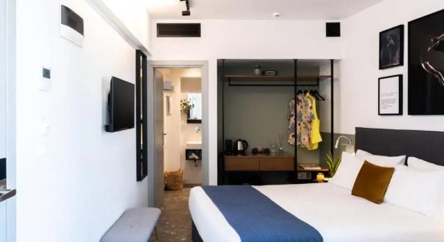 Двухместный номер Standard с балконом Play Theatrou Athens a member of Brown Hotels