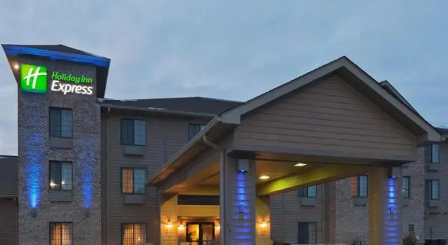 Run of House Holiday Inn Express Greensburg by IHG