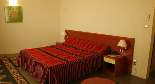 Полулюкс Hotel Belvedere Ghardaia