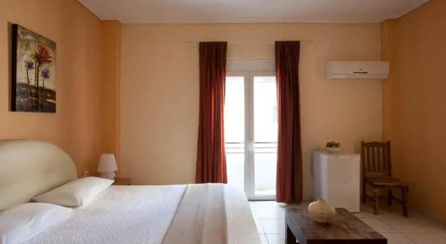 Семейный номер Standard Elizabeth Hotel