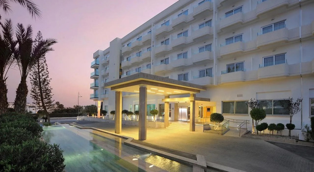 Nestor Hotel