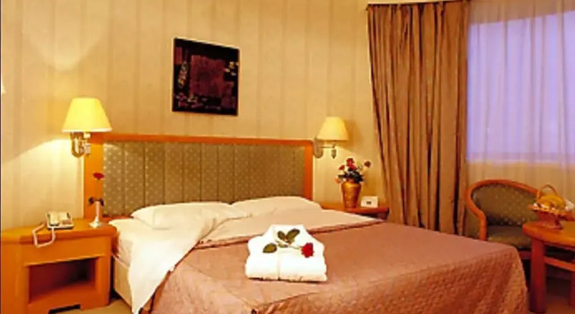 Полулюкс Mercure Alger Aeroport