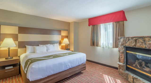 Quality Inn near Rocky Mountain National Park, Забронировать Отель Эстес-Парк Rocky Mountain National Park