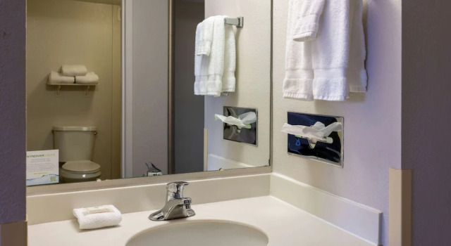 Люкс La Quinta by Wyndham Kingsport Tri Cities Airport