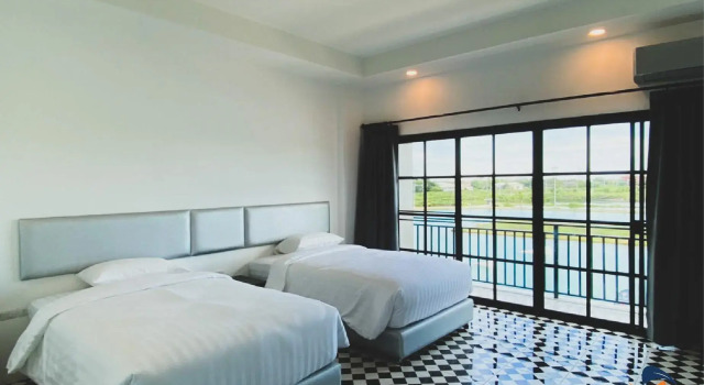 ESC Park Hotel, Забронировать Отель Отели Pathumthani Province с завтраком, Завтраки