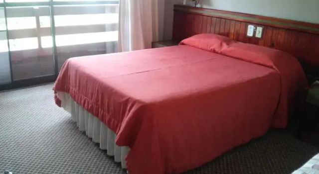 Biz Hotel, Забронировать Отель Фрайбургу Санта-Катарина