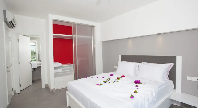 Номер Standard с красивым видом из окна Q Spa Resort