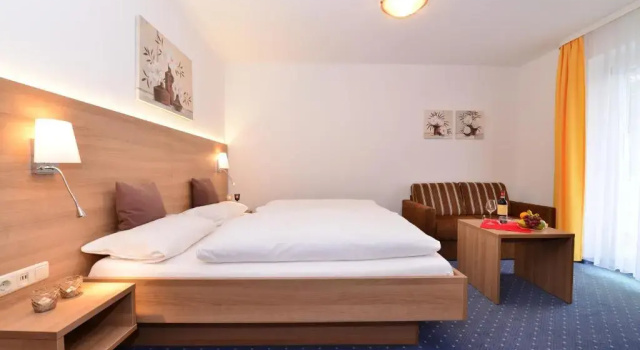 Двухместный номер Standard с балконом Hotel Marienhof