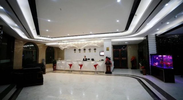 Jiayuguan Jingdu Holiday Hotel, Rezerwuj Hotel Hotele biznesowe w Gansu, 4* 5*