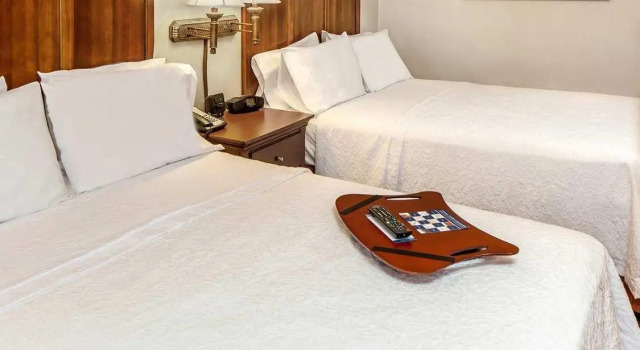 Четырёхместный номер Superior Wingate by Wyndham St. Clairsville/Wheeling