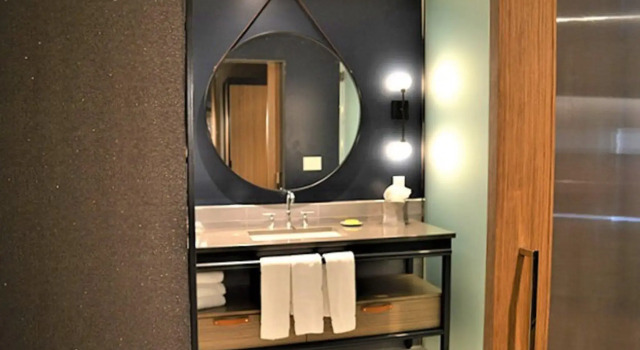 Номер Standard Hotel Indigo Vancouver Dwtn – Portland Area by IHG