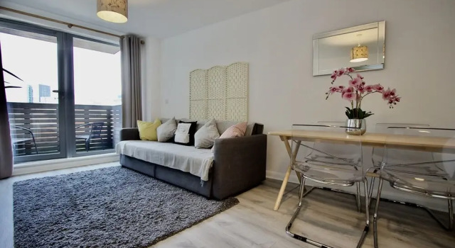 SKL Lux Two Bed With Free Parking/wifi, Забронировать Отель Отели Бирмингема 3 звезды, рядом с Океанариум «Национальный центр морской жизни», 3*