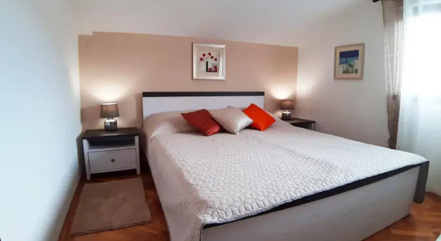 Апартаменты Apartments Zrinka