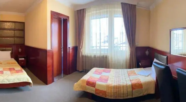 Трёхместный номер Standard Hotel Kamel