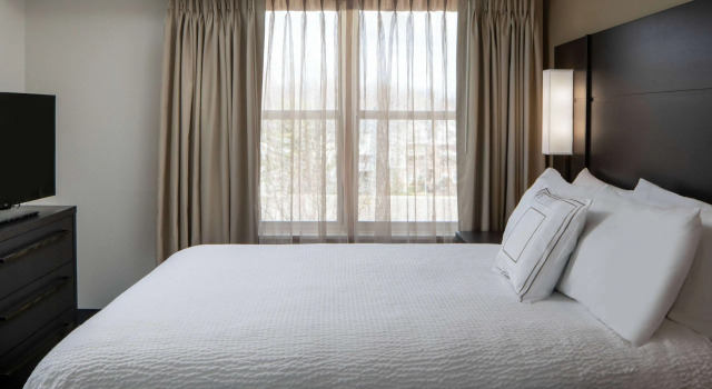 Четырёхместный люкс с 2 комнатами Sonesta ES Suites Fairfax Fair Lakes