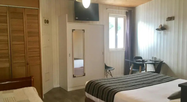 Двухместный номер Classic Hôtel Restaurant & Spa Plaisir