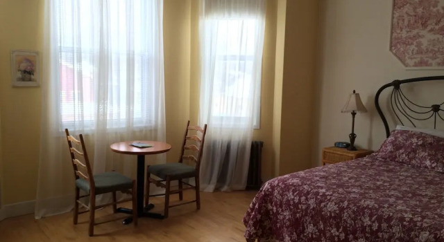 Двухместный номер Standard Auberge Montebello
