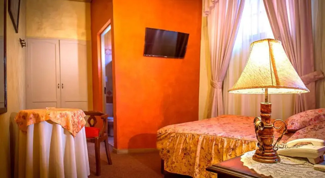 Camera Standard Hotel Monserrat