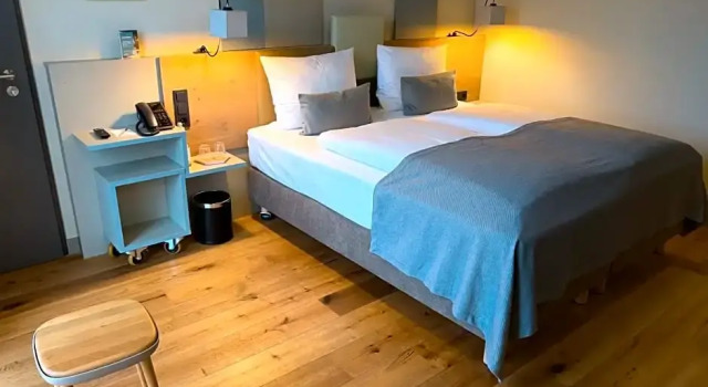 Номер Standard Hotel einsmehr