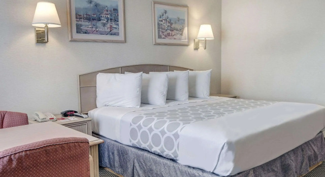 Двухместный номер Standard Econo Lodge Van Horn