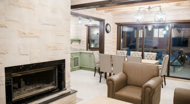 Galant Hotel, Boek Hotel Hotels in Lviv met parkeren, Parkeren