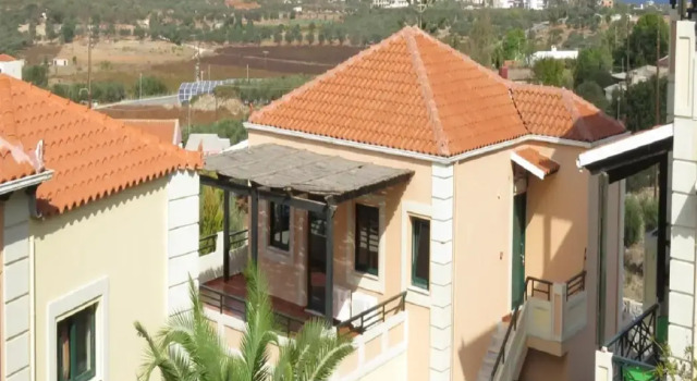 Aloni Suites
