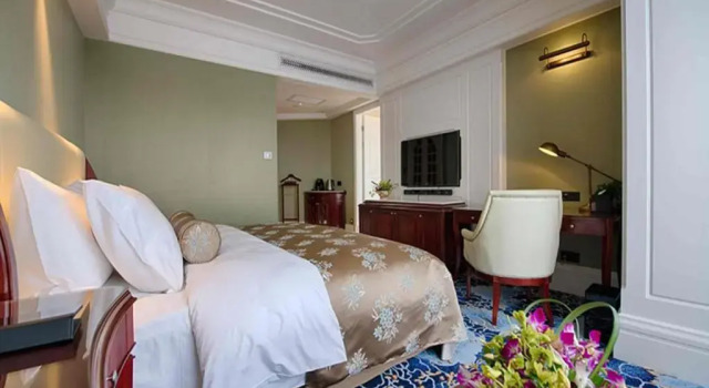 Номер Classic Galactic Classy International Hotel