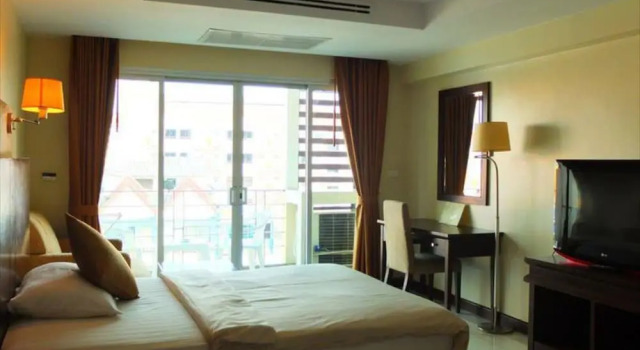 Номер Superior August Suites