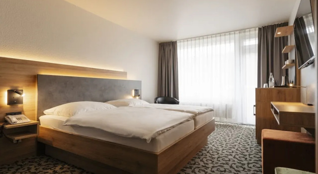 Двухместный номер Comfort с балконом Caravelle Hotel im Park