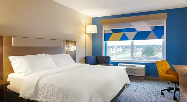 Люкс c 1 комнатой Holiday Inn Express & Suites Buford NE - Lake Lanier by IHG