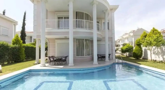 Villa Belek Delux by Belek Rental, Забронировать Вилла Отели провинции Антальи с парковкой, Парковка