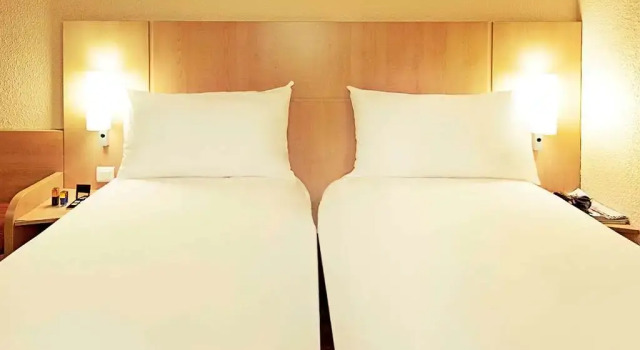 ibis Nord Sarcelles, Varaa Hotelli Hotellit Val d'Oise pysäköinnillä, Pysäköinti