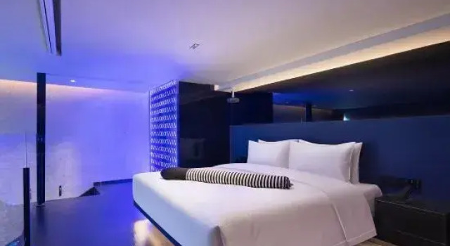 Люкс Дуплекс XHotel (Changsha Wuyi Square IFS International Financial Center)
