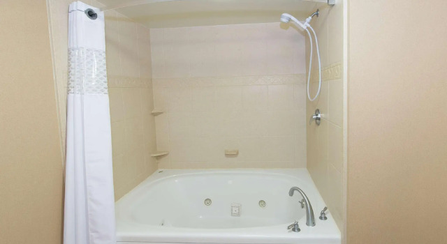 Двухместный люкс Hampton Inn & Suites Scottsboro
