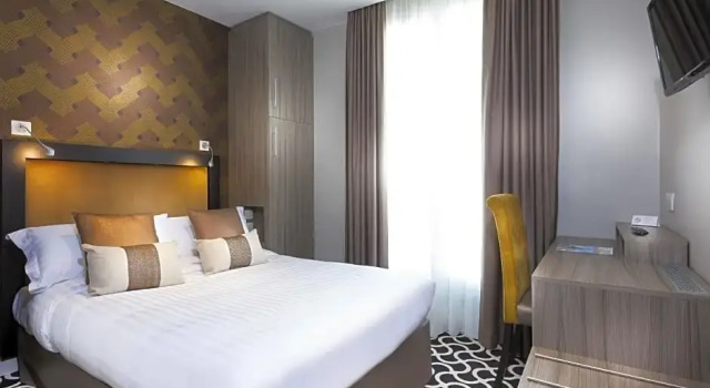 Номер Comfort Hôtel International Paris