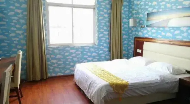 Chunhui Business Hotel