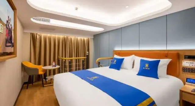 Люкс Business Super 8 Collection Hotel Beijing Guomao Baiziwan Subway Station