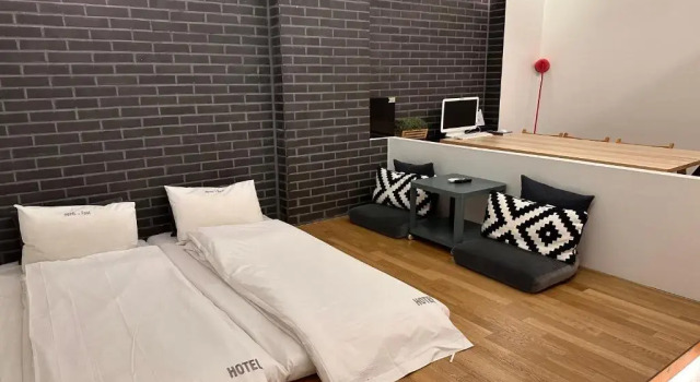 Студия Gwangju Hotel the spot