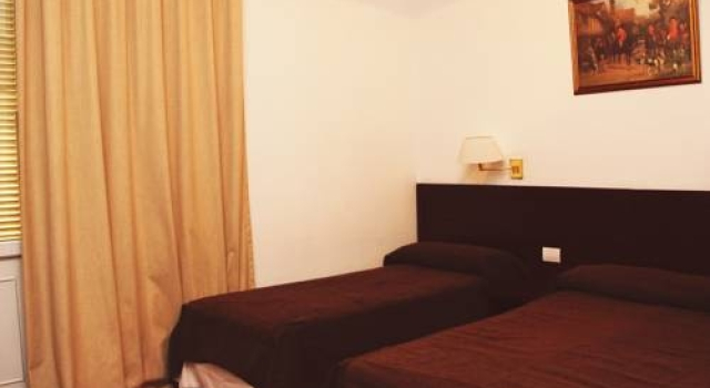 Nuevo Hotel Callao, Rezerwuj Hotel Balvanera Buenos Aires