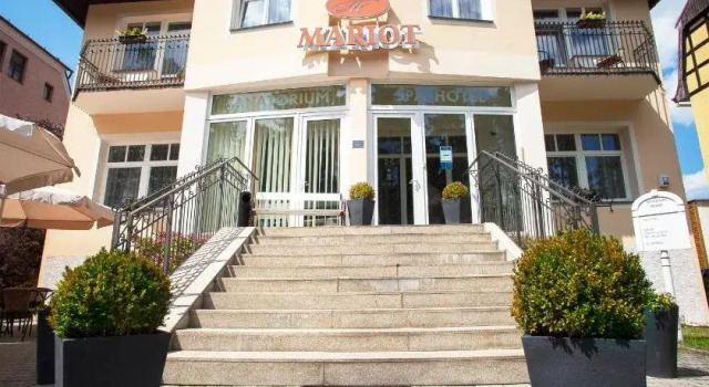Hotel Sanatorium Mariot, Забронировать Отель Франтишковы-Лазне Рудные горы, рядом с Городской музей Франтишкови-Лазне
