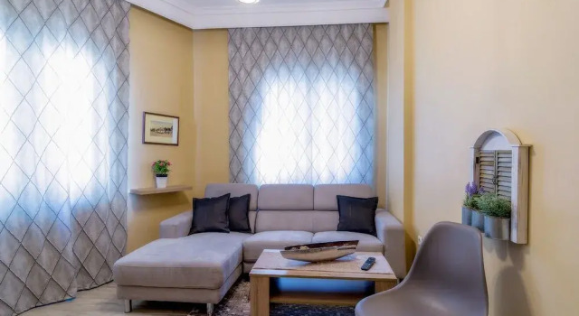 Апартаменты Deluxe с балконом Kentrikon Deluxe Apt Must