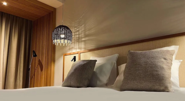 Двухместный номер Superior с балконом и с видом на море Golden Tulip Porto-Vecchio
