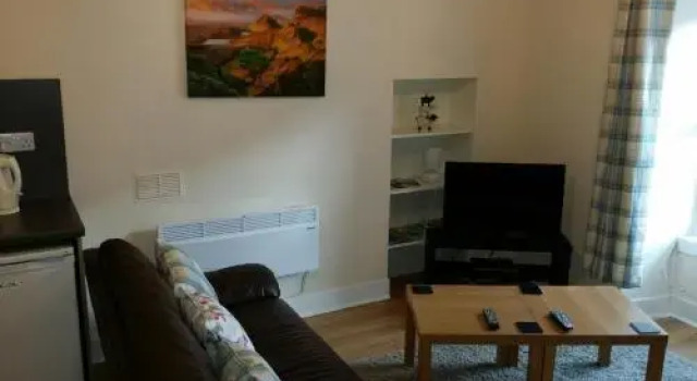 4B Wentworth Street Apartment