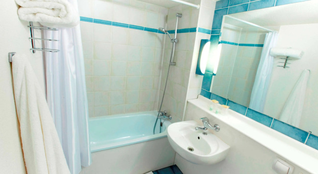 Двухместный номер Standard Kyriad Caen Nord - Hérouville-Saint-Clair