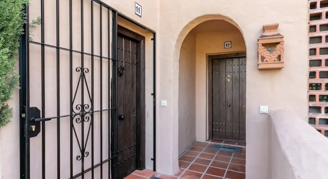 Cartuja  Golf 23-11 LUXURY AND QUITE PENTHOUSE 3 BEDROOMS (CLOSE PUERT