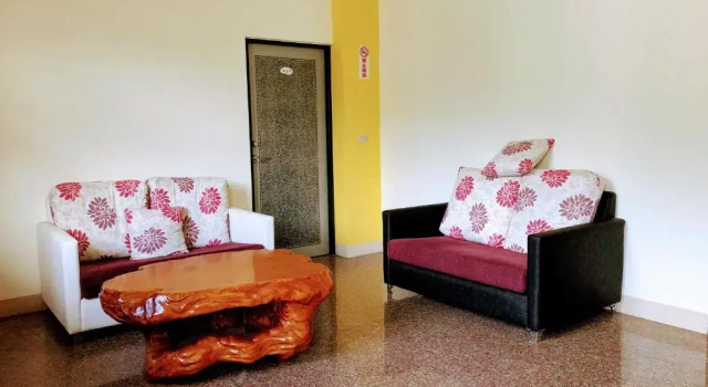Twins Homestay, Boek Hotel Shoufeng 